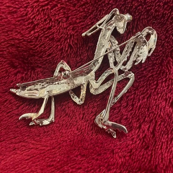 Colorful Rhinestone Praying Mantis Brooch - Picture 3 of 3